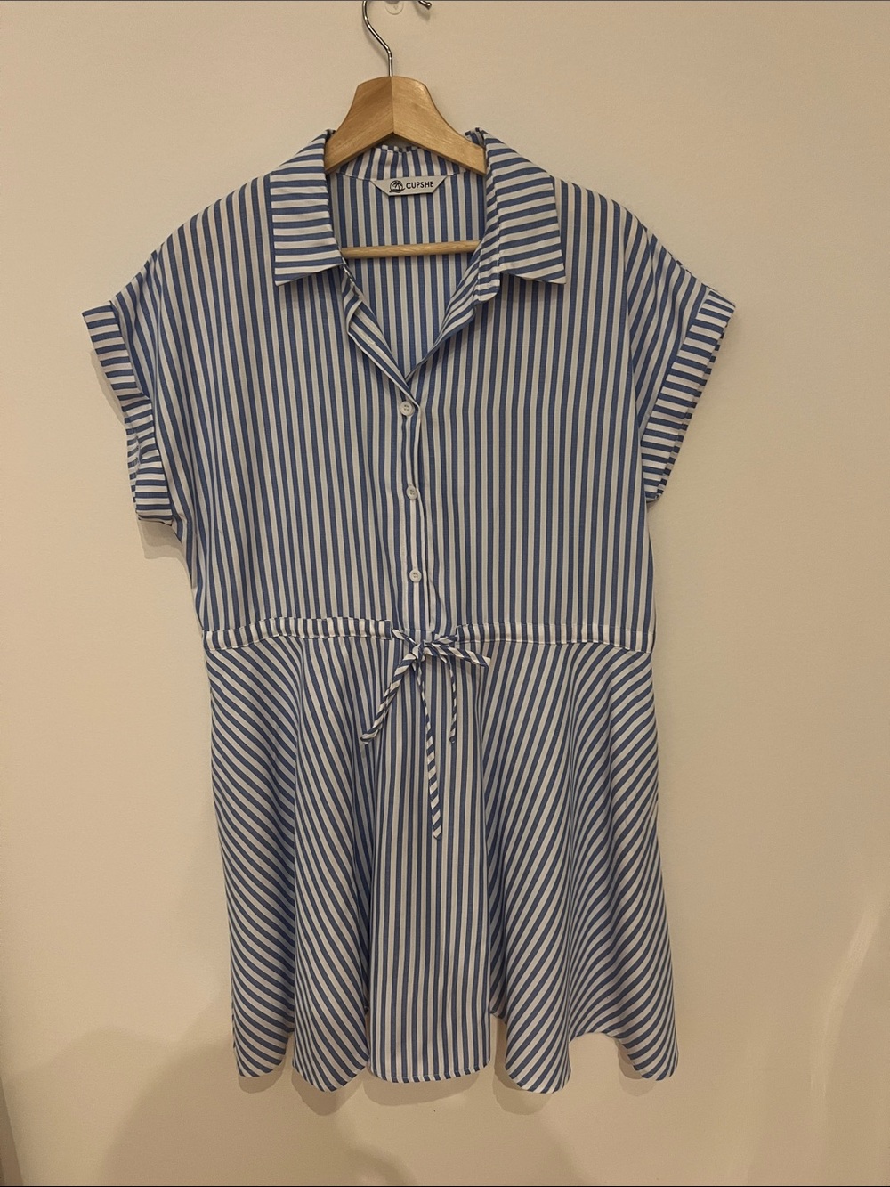 Cupshe Blue and White Striped Tie-Waist Shirt Dress with pockets